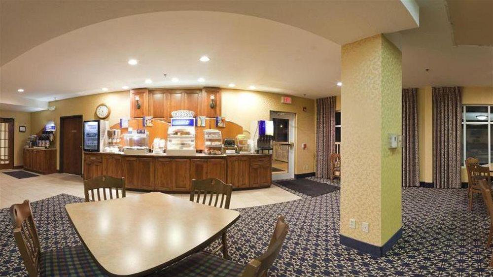 Holiday Inn Express Hotels & Suites Mountain Home By Ihg Exterior foto