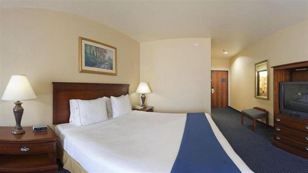 Holiday Inn Express Hotels & Suites Mountain Home By Ihg Exterior foto