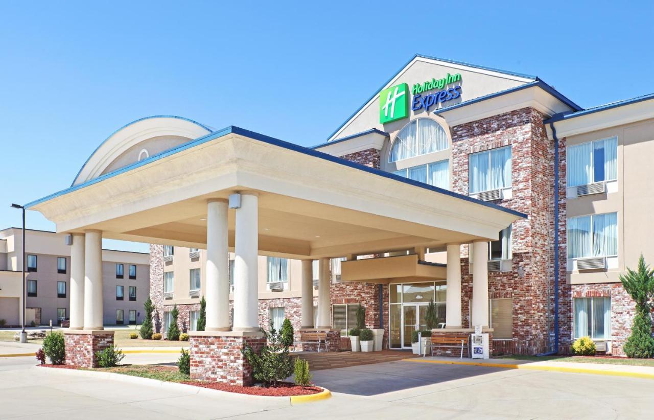 Holiday Inn Express Hotels & Suites Mountain Home By Ihg Exterior foto